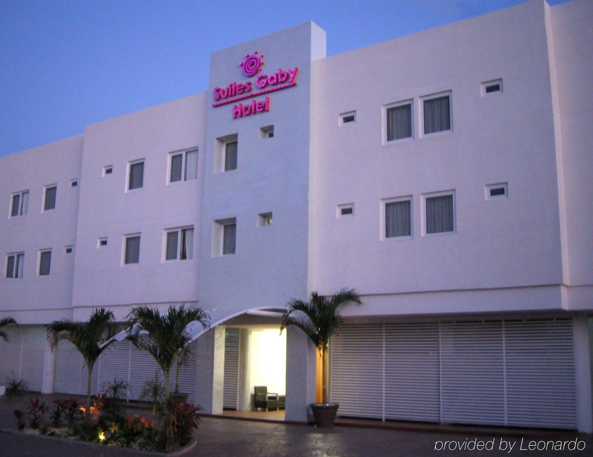 Hotel Suites Gaby Cancun Exterior photo